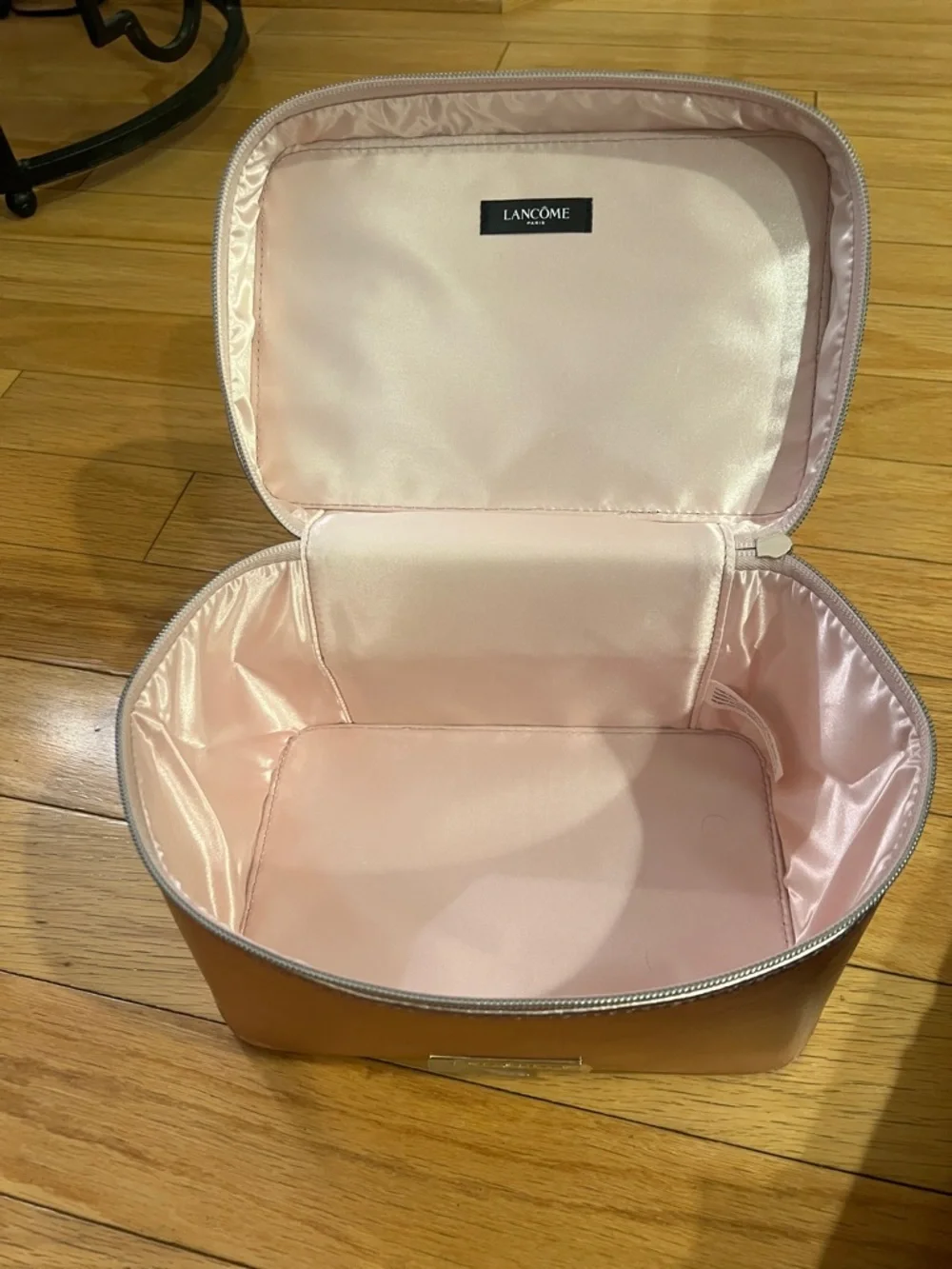 Lancôme Metallic Rose Travel Case NWOT